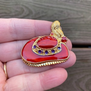 Vintage Jewelry Beautiful Enamel and Gold Tone Red Hat Society Pin Brooch