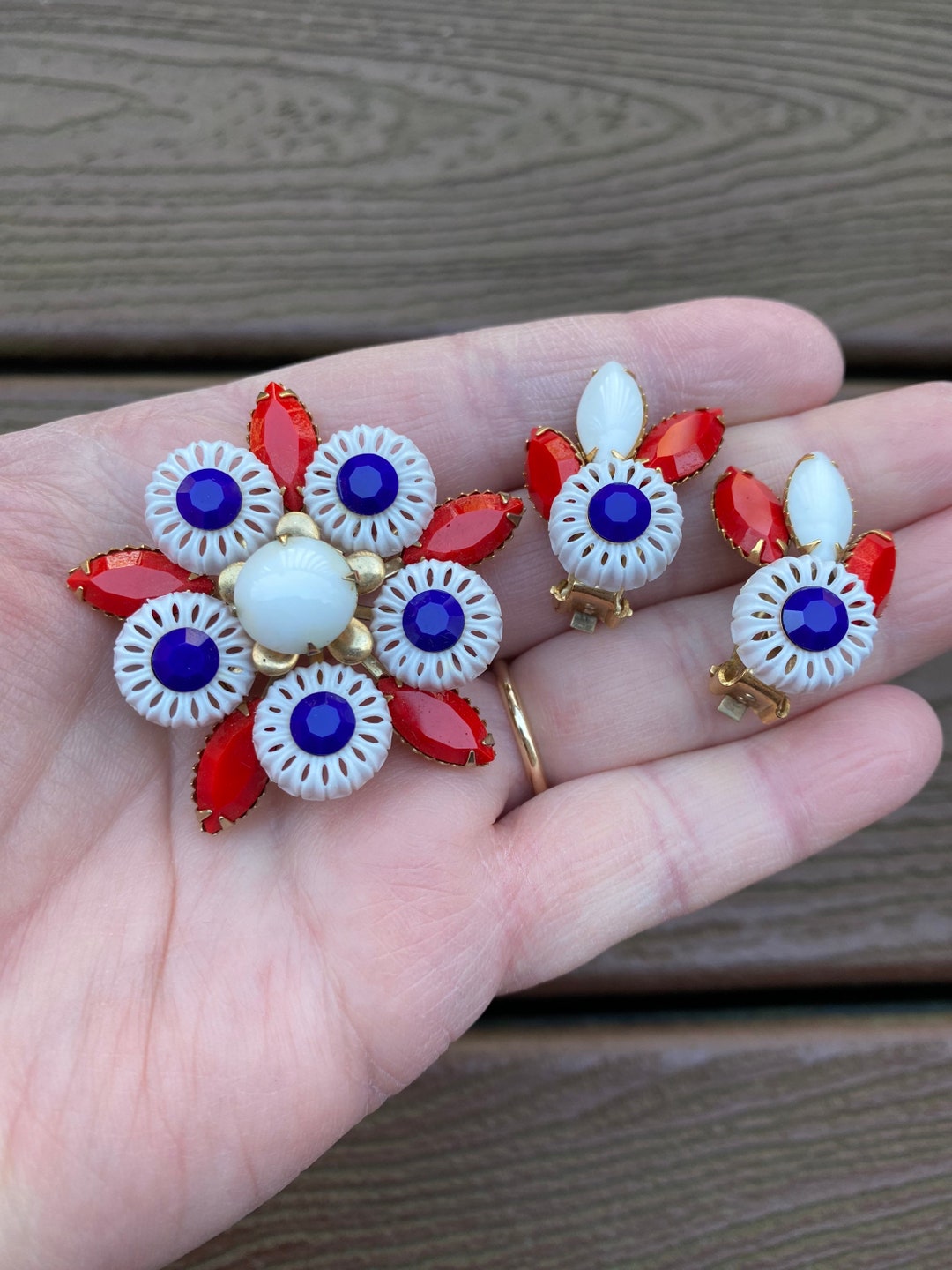Collier vintage patriotique, cravate perlée rouge, blanc et