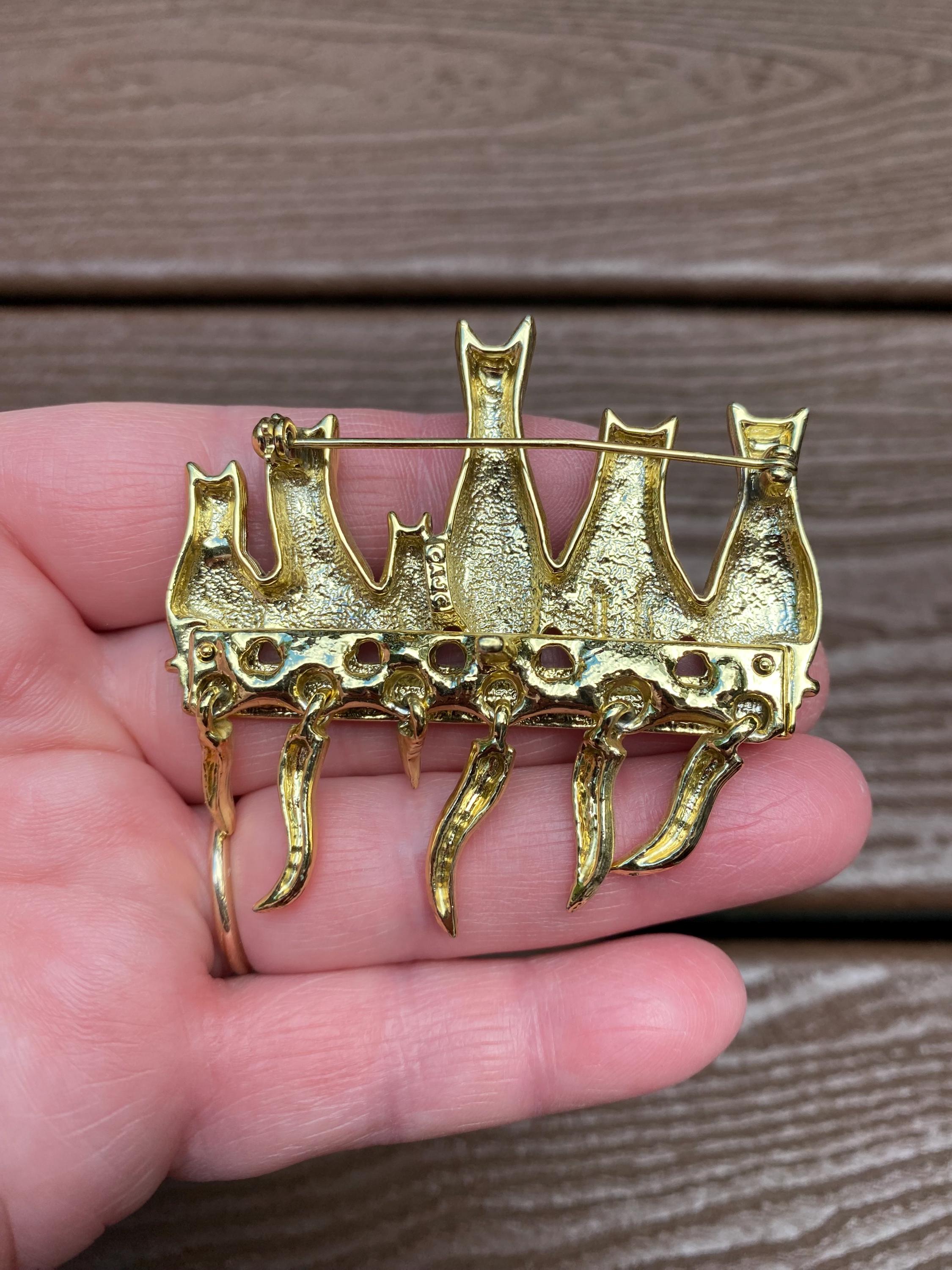 Pin's Broche Vintage Chien - Laiton - Thème Chasse - Unisexe - Rare #J-76