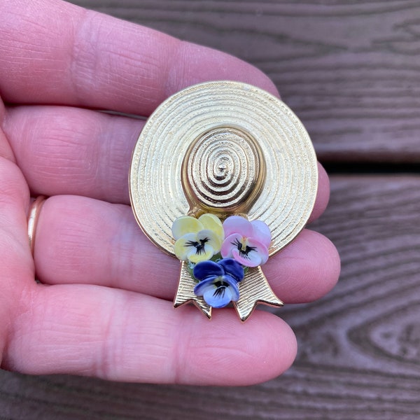 Vintage Jewelry Adorable Sun Gardening Bonnet Hat with Pansies Pansy Flowers Pin Brooch