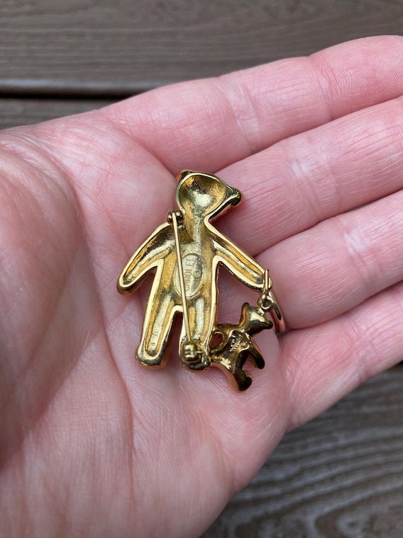 Vintage Jewelry Signed Carolee Beautiful Gold Tone and Rhinestone Teddy Bear Pin Brooch