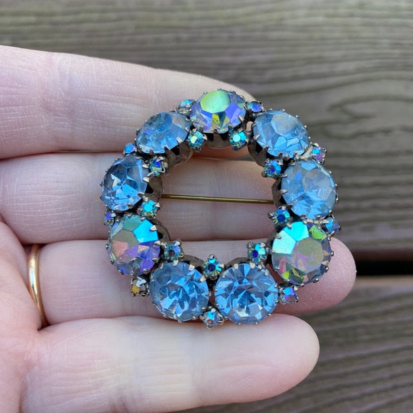 Vintage Jewelry Signed Weiss Gorgeous Aurora Borealis Rhinestone Circular Pin Brooch