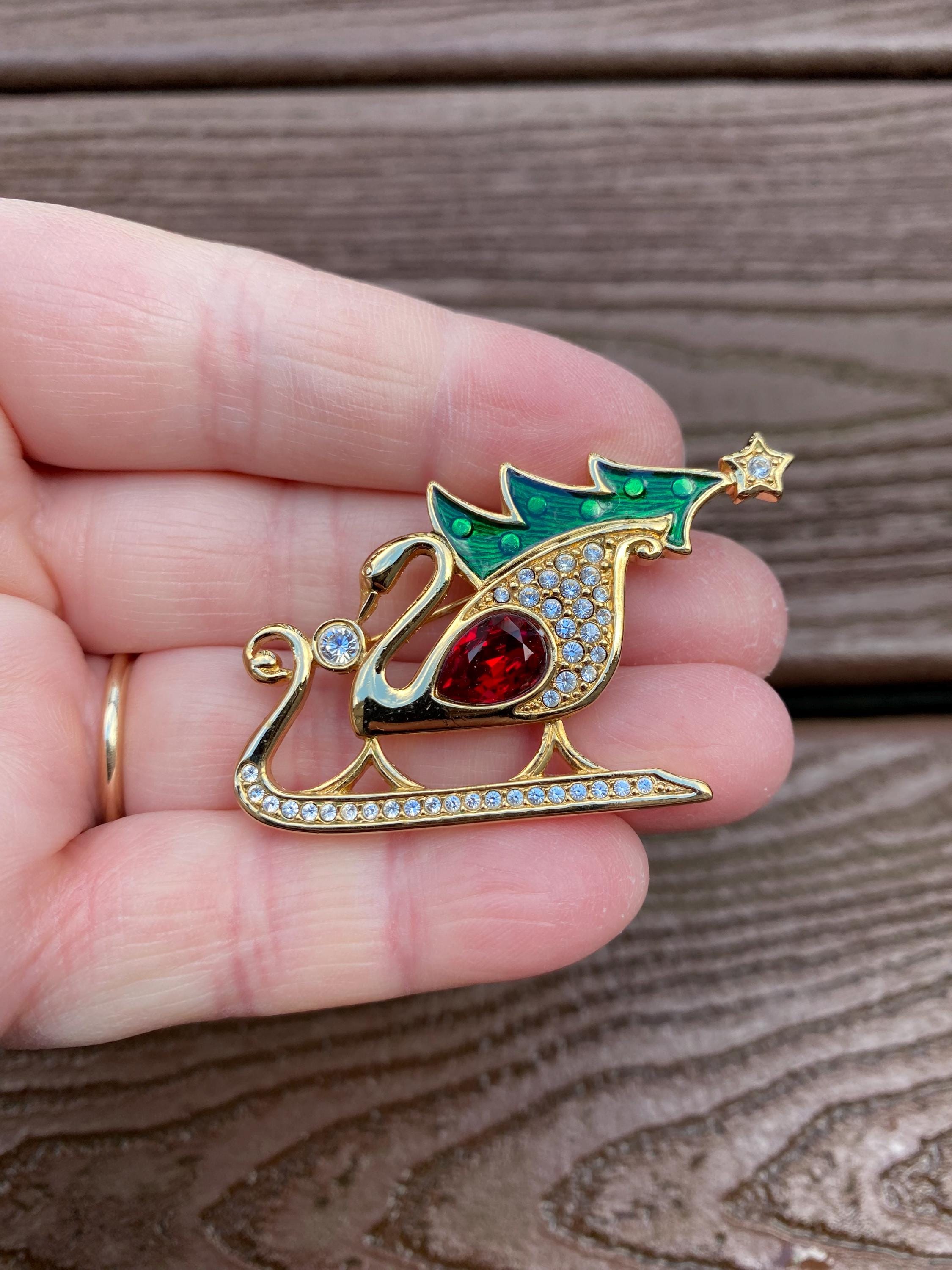 Vintage Jewelry Signed Swarovski Stunning Crystal Rhinestone