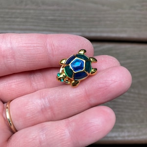 Vintage Jewelry Adorable Enamel and Rhinestone Turtle Pin Brooch