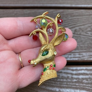 Joias vintage assinadas Mylu, lindo broche de Natal com strass de meados do século, Rudolph, a rena do nariz vermelho