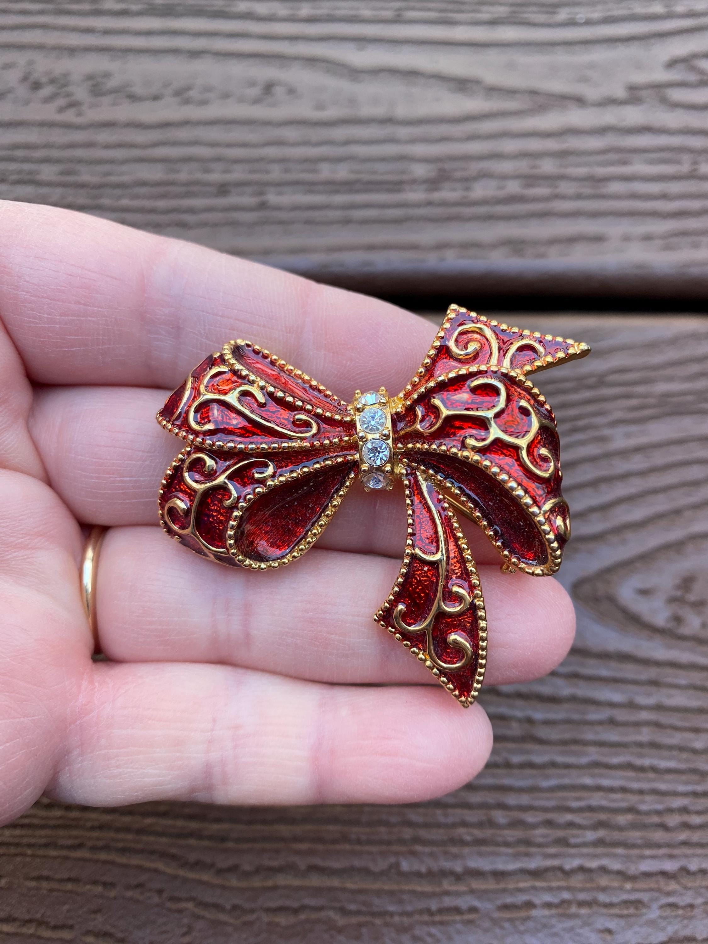 Vintage Brooches, Pins & Clips - Etsy