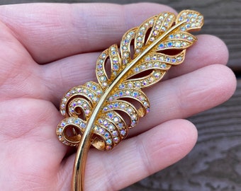 Joyería vintage firmada Swarovski impresionante Aurora Boreal cristal Rhinestone pluma pin broche