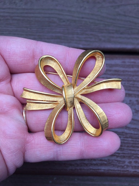 Brooch etsy shop
