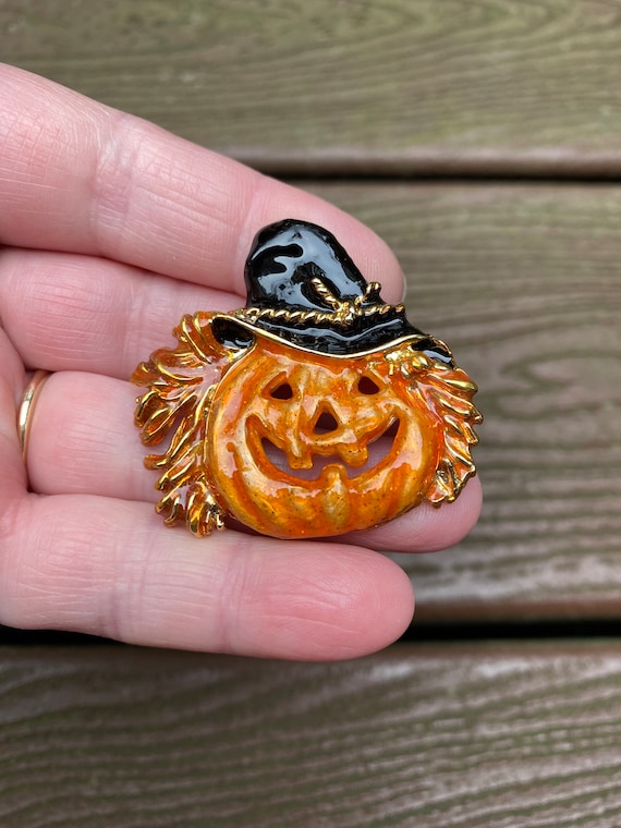 Vintage Jewelry Adorable Enamel Jack O'lantern Pumpkin Halloween