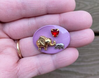 Vintage Jewelry Adorable Mommy and Baby Elephant with Rhinestone Heart Valentine’s Day Pin Brooch