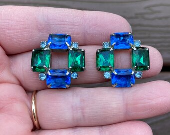 Vintage Jewelry Stunning Blue and Green Rhinestone Runway Clip On Earrings