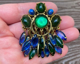 Broche/pendentif Ancienne Carrée Avec Cabochons Couleur Grenat - Acrylique - Bon état