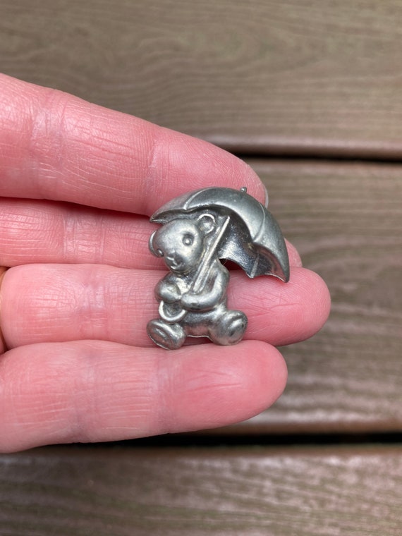 Vintage Jewelry Adorable Pewter Teddy Bear with U… - image 1