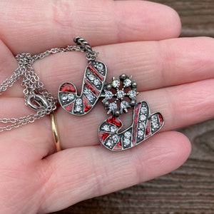 Vintage Jewelry Signed Camco Beautiful Enamel and Rhinestone Christmas Candy Cane & Snowflake Joy Necklace