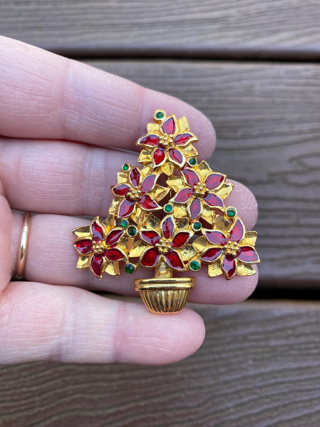 Vintage Christmas Poinsettia Red Gold Green Cast Metal Brooch