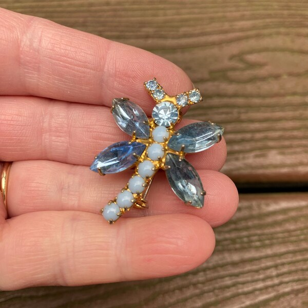 Vintage Jewelry Beautiful Blue Rhinestone Dragonfly Pin Brooch