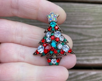 Vintage Jewelry Beautiful Rhinestone Christmas Tree Pin Brooch