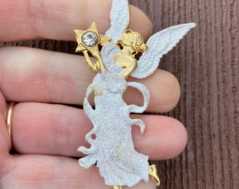 Vintage Jewelry Beautiful Sparkly White Fairy Pixie Angel AB Aurora Borealis Star Pin Brooch