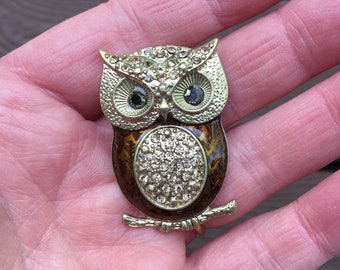 Vintage Jewelry Lovely Owl Pin Brooch