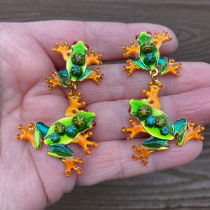 Vintage Jewelry Signed LATR Lunch at the Ritz Gorgeous Tree Frog Pierced Dangle Earrings