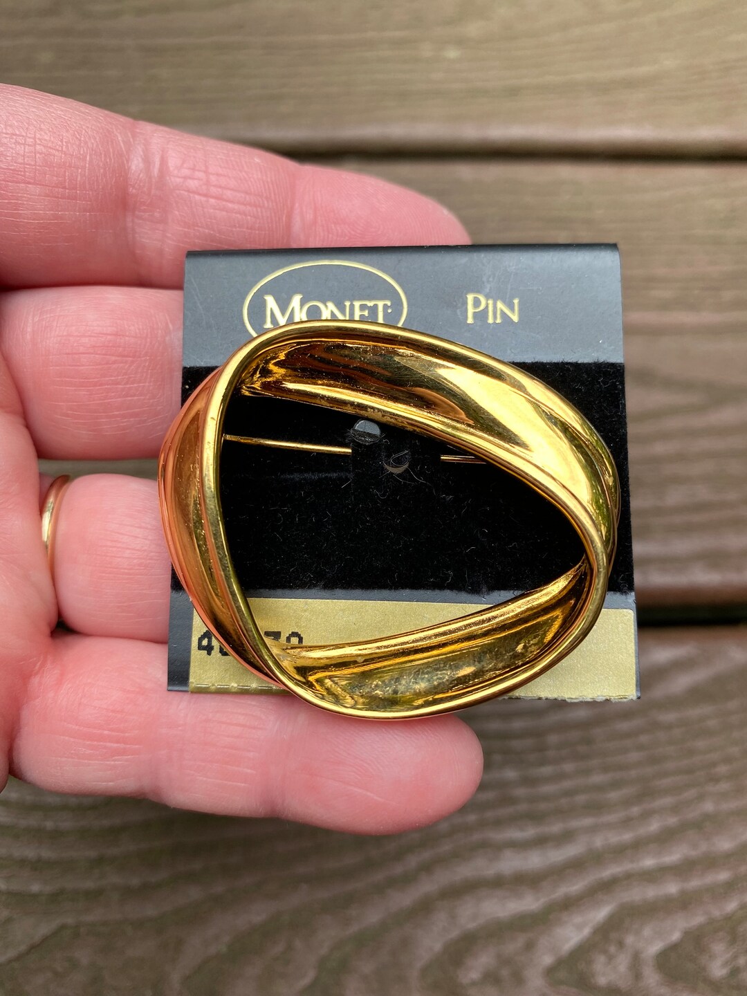 Vintage Jewelry Signed Monet Beautiful Gold Tone Mobius Strip Pin ...