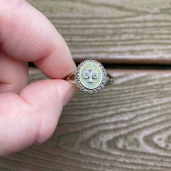 Vintage Jewelry Gorgeous Sterling Silver Marcasite and Connemara Marble Irish Celtic Shamrock Size 10 Ring