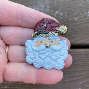 Joyería vintage firmada LF Adorable Country Santa Claus Christmas Pin Broche