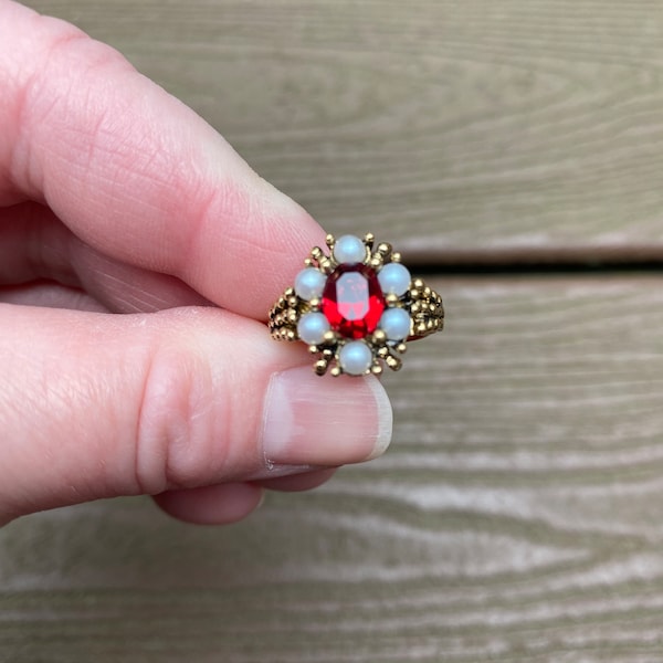 Vintage Jewelry Signed Avon Beautiful 1970s New Old Stock Red Rhinestone and Pearl Adjustable Ring