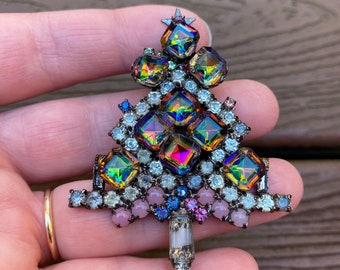 Vintage Jewelry Exquisite Square Rivoli and Multicolored Rhinestone Christmas Tree Pin Brooch