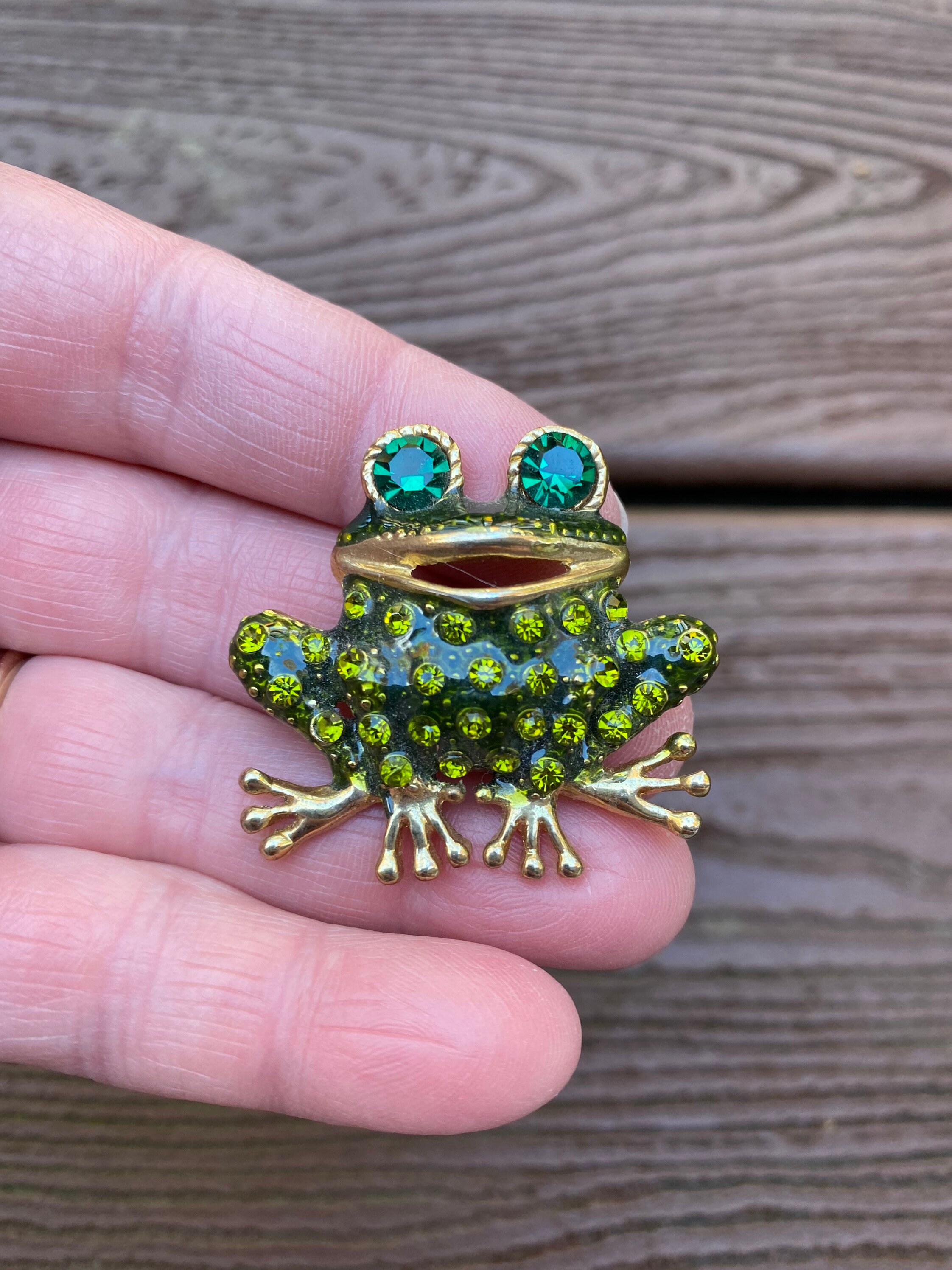 Vintage Jewelry Adorable Enamel and Rhinestone Frog Pin Brooch