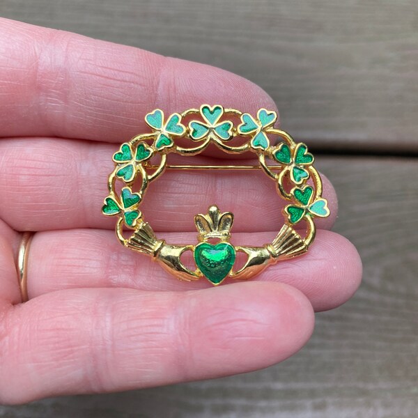 Vintage Jewelry Beautiful Enamel Irish Claddagh Ring with Shamrocks Pin Brooch