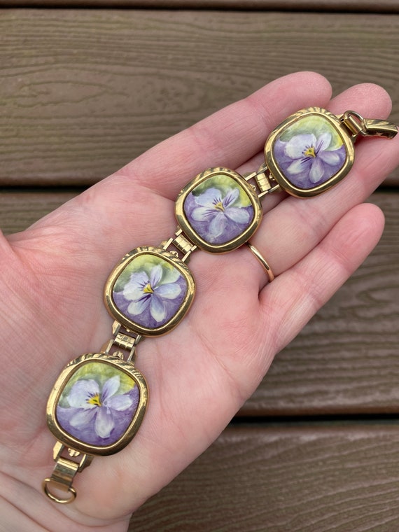 Vintage Jewelry Gorgeous Hand Painted Enamel Purp… - image 1