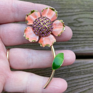 Vintage Jewelry Signed Weiss NY Beautiful Enamel and Rhinestone Flower Pin Brooch