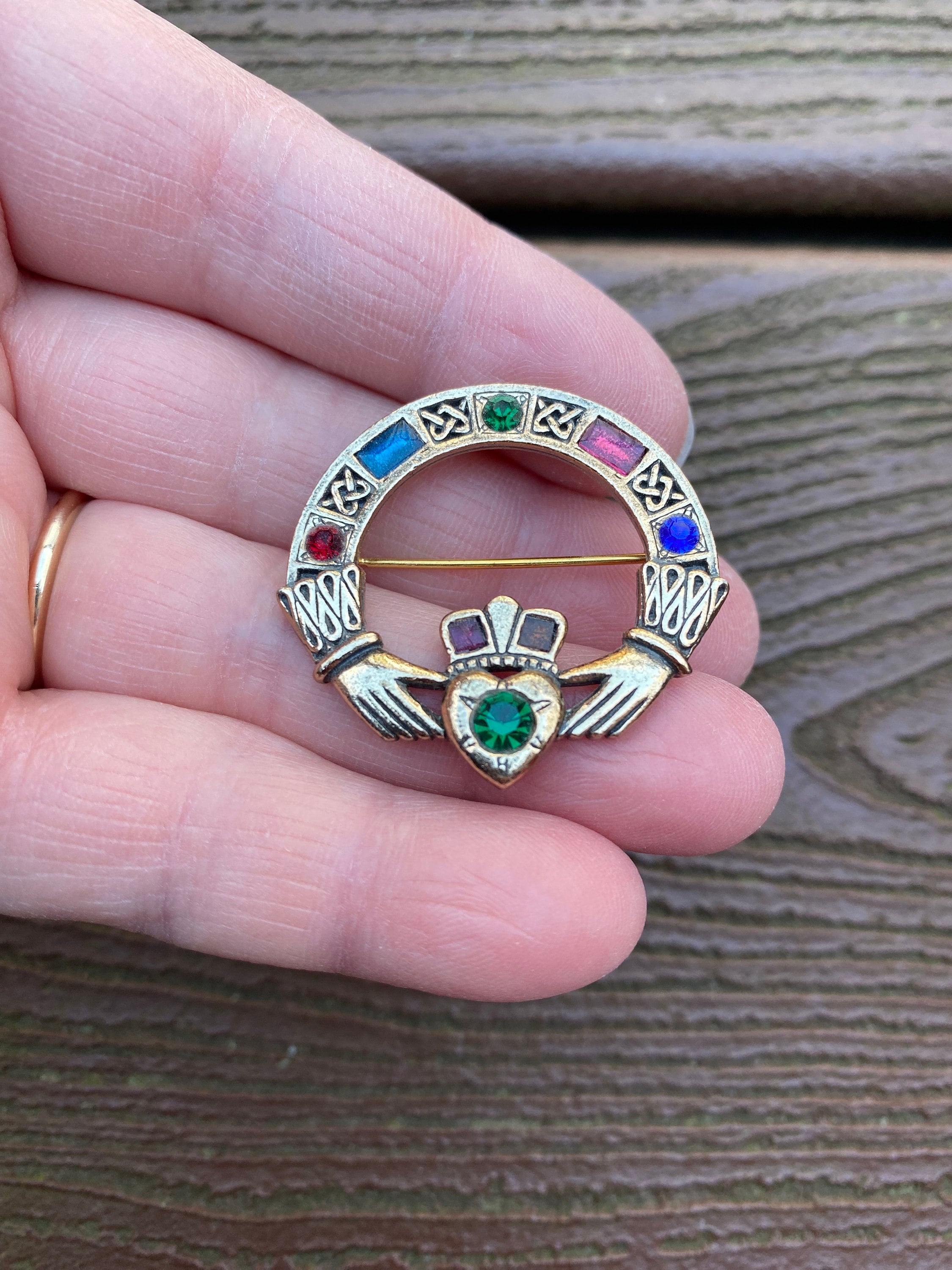 Claddagh brooches and pins deals