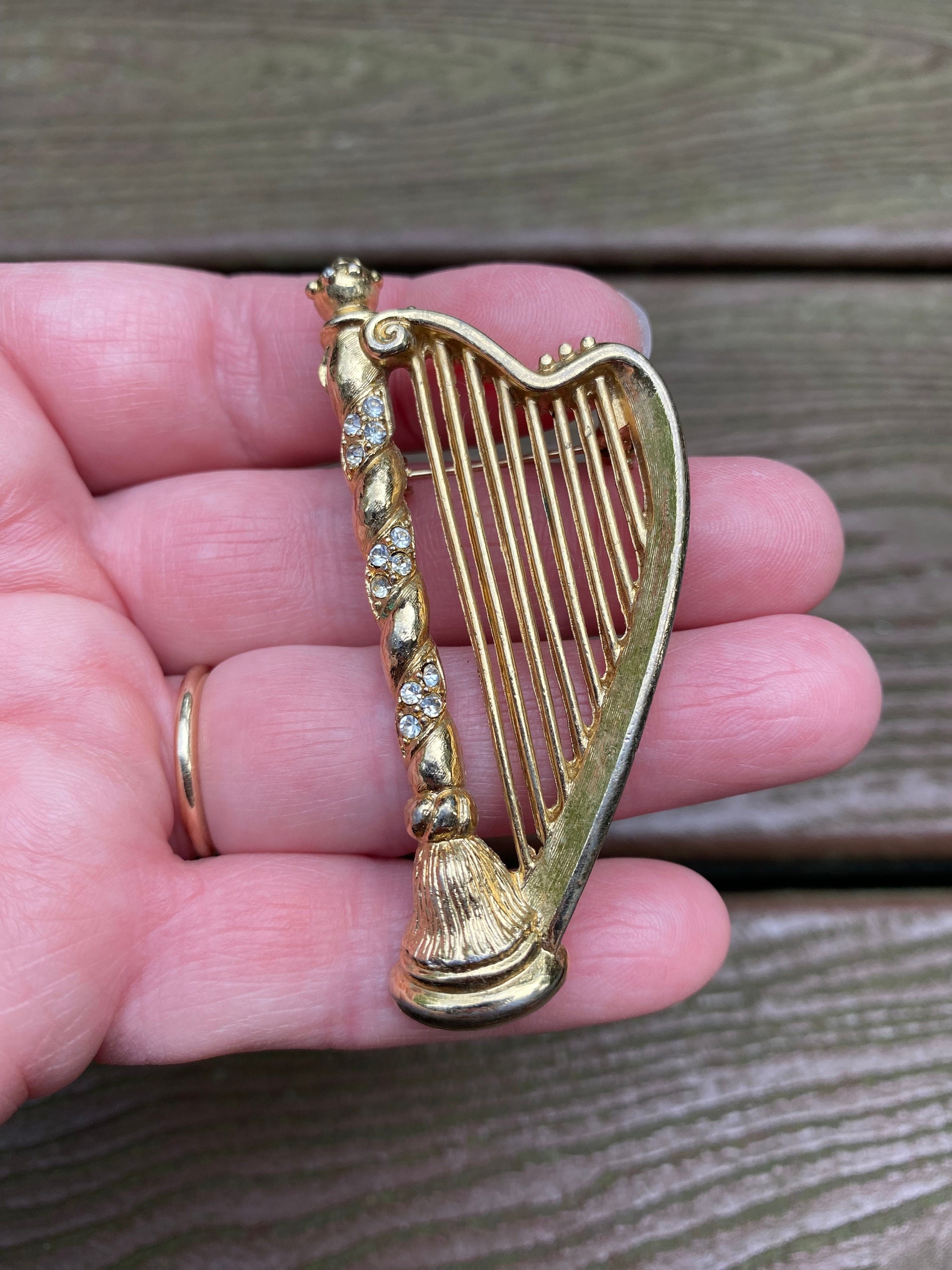 Harp Brooch 