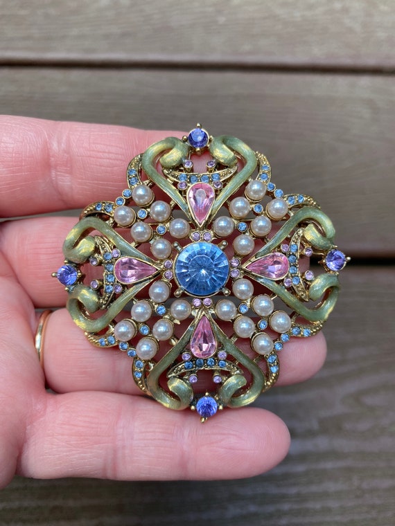 Vintage Jewelry Absolutely Stunning Pink and Blue 