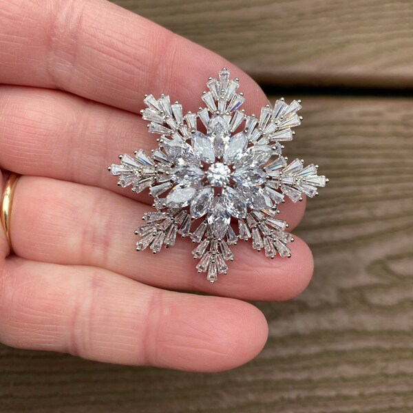 Snowflake Brooch Pin - Etsy