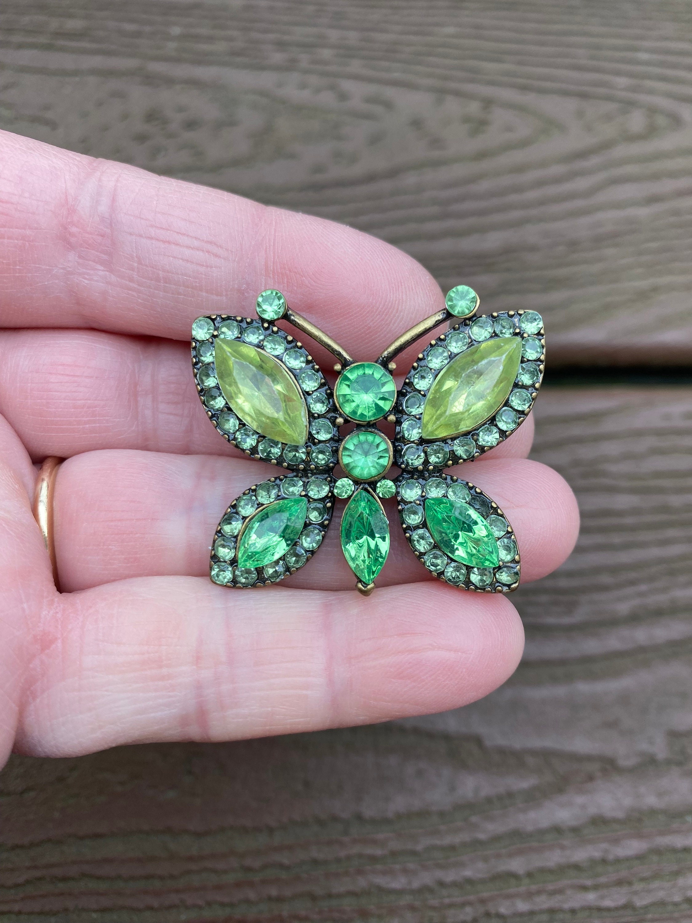 Grande Broche Papillon Vintage Avec Strass Vert Clair - Bijou Ancien Occasion