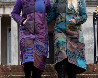 Hermoso abrigo largo de patchwork de algodón Anandi estilo hippie boho abrigo de invierno forrado de felpa cálido abrigo con capucha azul púrpura