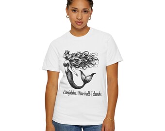 Vintage Mermaid Kwajalein Marshall Islands Unisex Garment-Dyed T-shirt