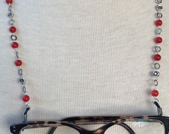 Portaocchiali con perline di giada rossa/Catena per occhiali da sole/Gioielli con perline di giada/Portaocchiali in argento/Collana per occhiali rossa/Regalo/Regalo per la mamma
