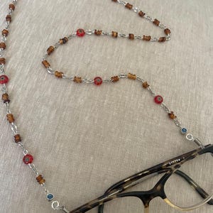 Eyeglass chain/Sunglasses necklace/Gift for her/Millefiori beaded jewelry/Sunglasses accessory/Beaded eyeglass necklace
