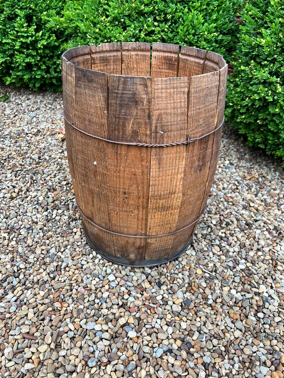 Wood Nail Keg Barrel Table Barrelwooden Barrel Nail Keg Etsy
