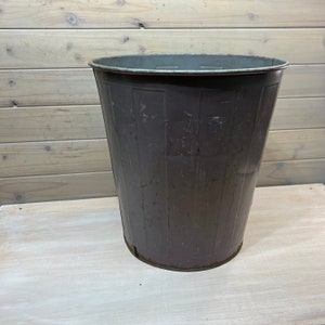 vintage “WITT” (#8) MID CENTURY METAL TRASH CAN for OFFICE/SCHOOL  wastebasket