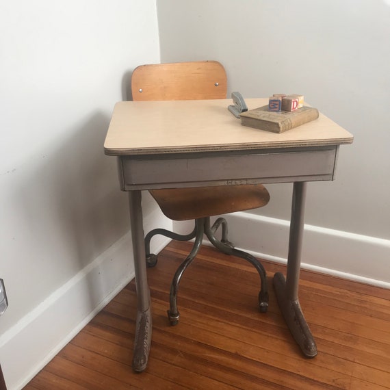 Vintage School Desk Metal American Seating Company Envoy Etsy