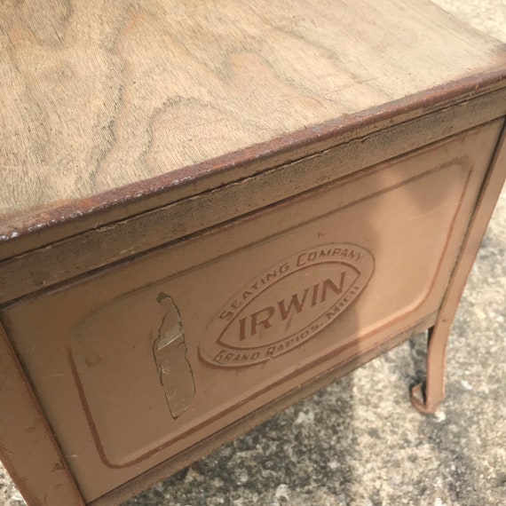 Vintage School Desk Metal Child Size 15 Seat Height Etsy