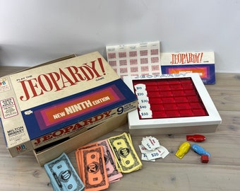 Vintage Board Games Jeopardy, Game 1980s, Vintage Games, Game night, War games