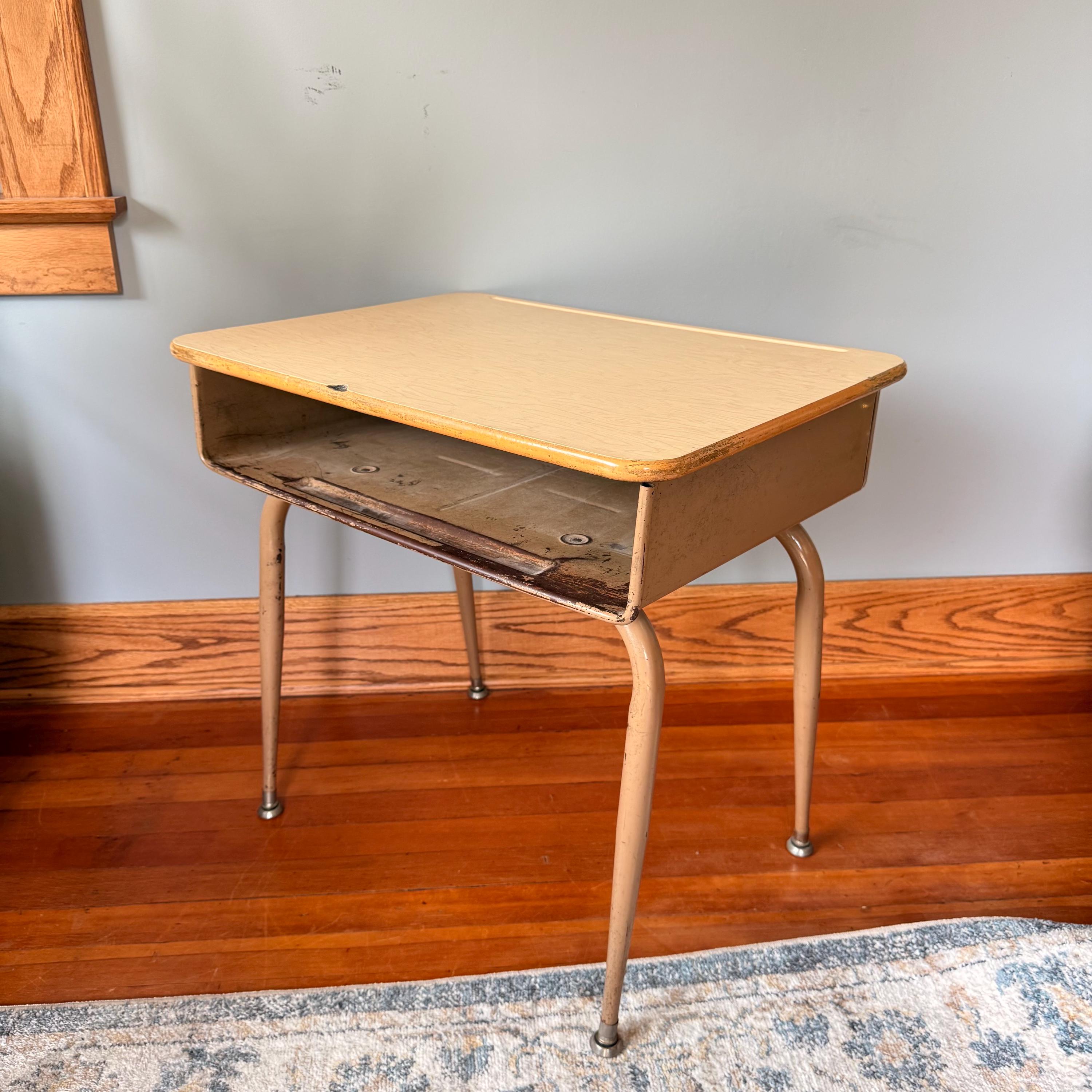 USA school desk アメリカン家具 Old School Desk Antique Vintage Wooden Metal American Seating 10