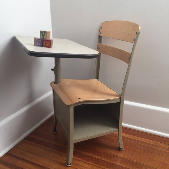 Vintage School Desk Metal Middle Size 15 Seat Height Etsy