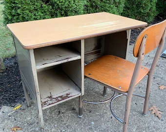 Vintage School Desk Metal, Cubby Desk, School Desk, 7 in stock 25&quot; H